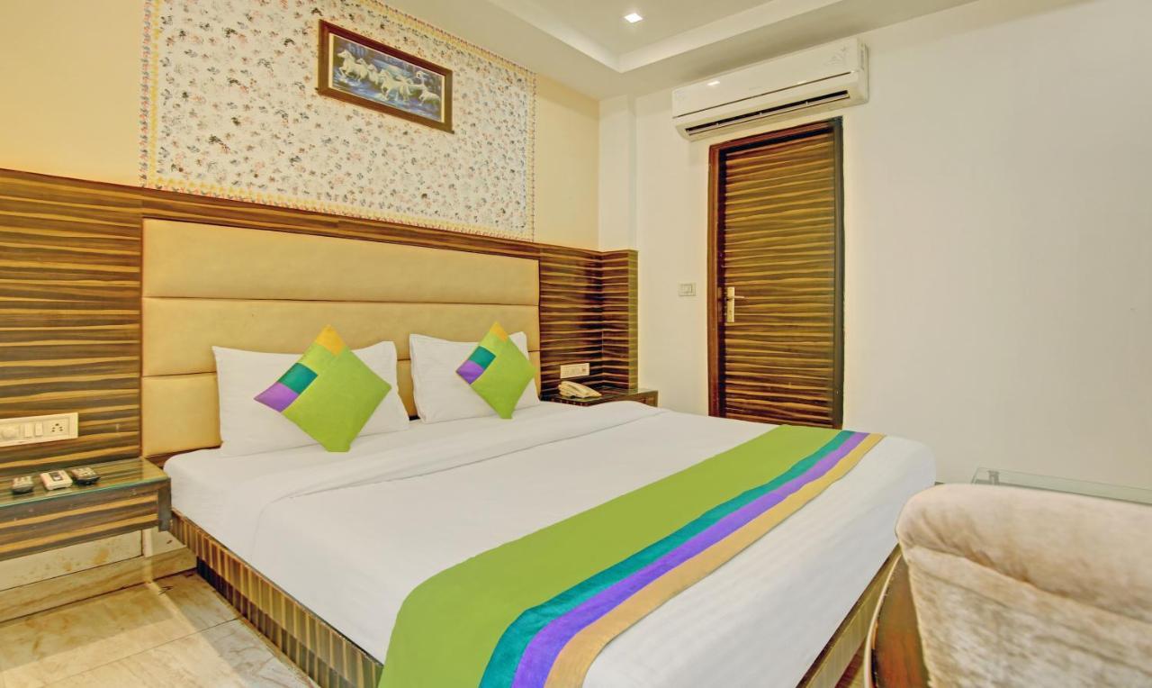 Hotel Itsy By Treebo - Baba Residency à New Delhi Extérieur photo