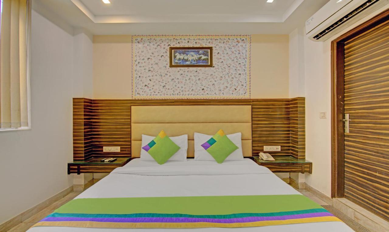 Hotel Itsy By Treebo - Baba Residency à New Delhi Extérieur photo