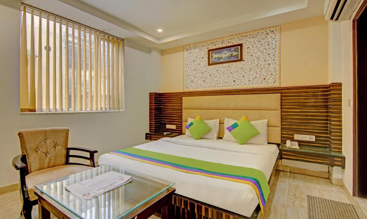 Hotel Itsy By Treebo - Baba Residency à New Delhi Extérieur photo
